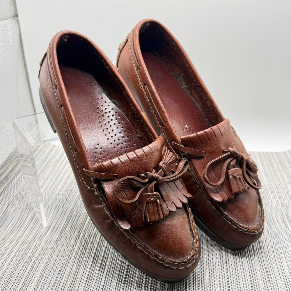 Brown Leather Tassel Loafers - Women's Classic Slip-On